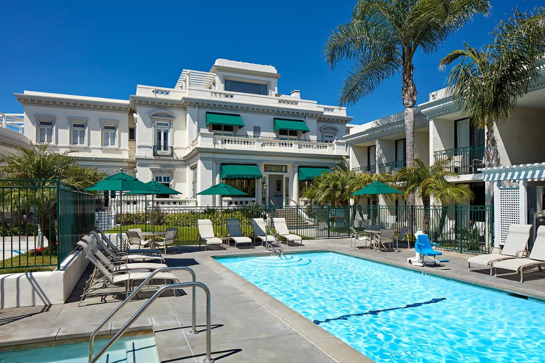 קורונאדו Glorietta Bay Inn מראה חיצוני תמונה